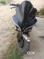 Exchange bhi kar lunga splendour z black se ,MT 15 se ,or duke 125 se