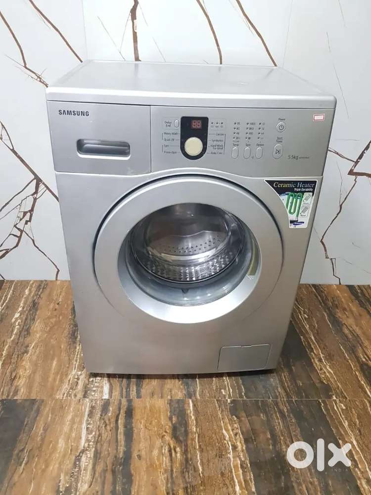Samsung 5.5kg front load fully automatic washing machine available*4*