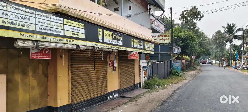 16cent land with shop for sale. 6.5lakh per cent