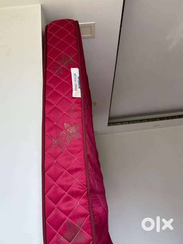 Sleepwell king size mattress