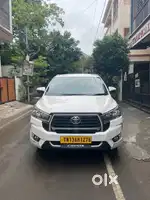 Innova crysta 8 seater