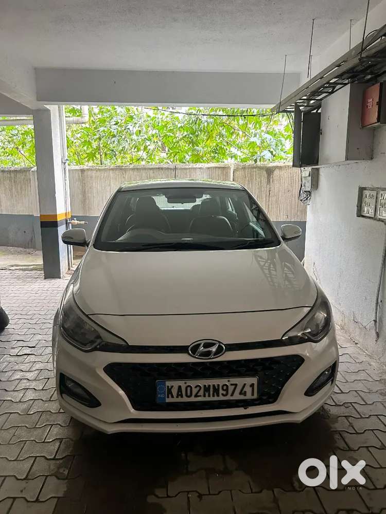 Hyundai Elite i20 2018 Petrol 93000 Km Driven