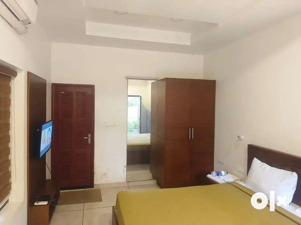 2bedroom 2 bathroom  furnished upstairs in Thirunakkara Kottayam 14 k