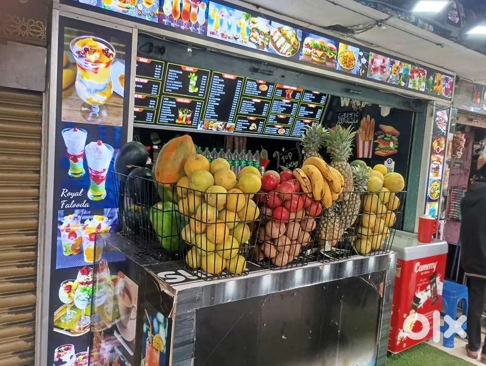 Cafe juice Shake burger sandwich