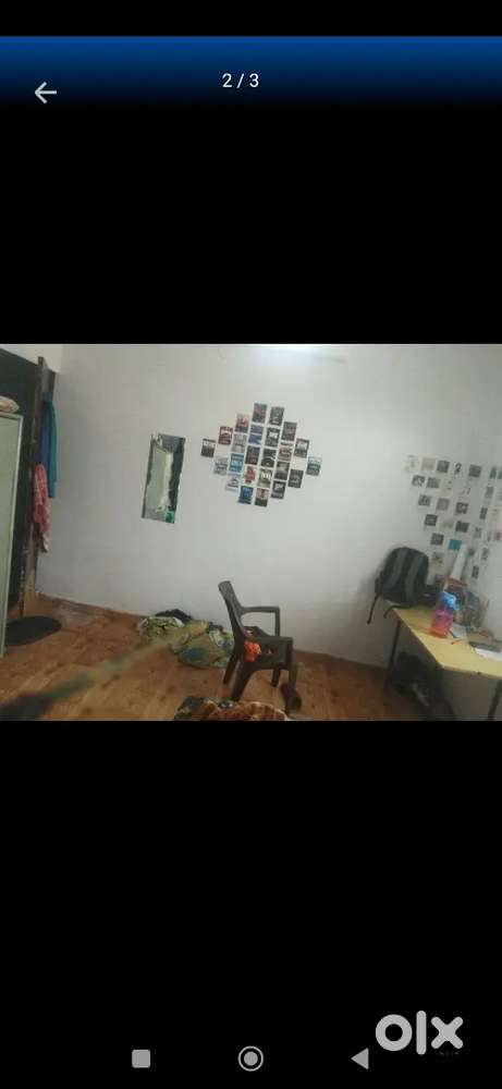 Independent room at manduwala chowk exact