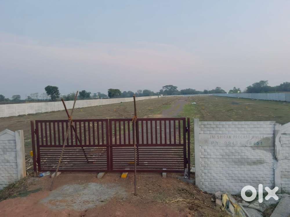 Commercial land for sale