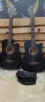 Selling New Intern acoustic guitar at resonable price descriptionbelow