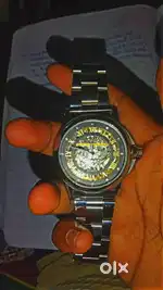 Automatic luxurious watch