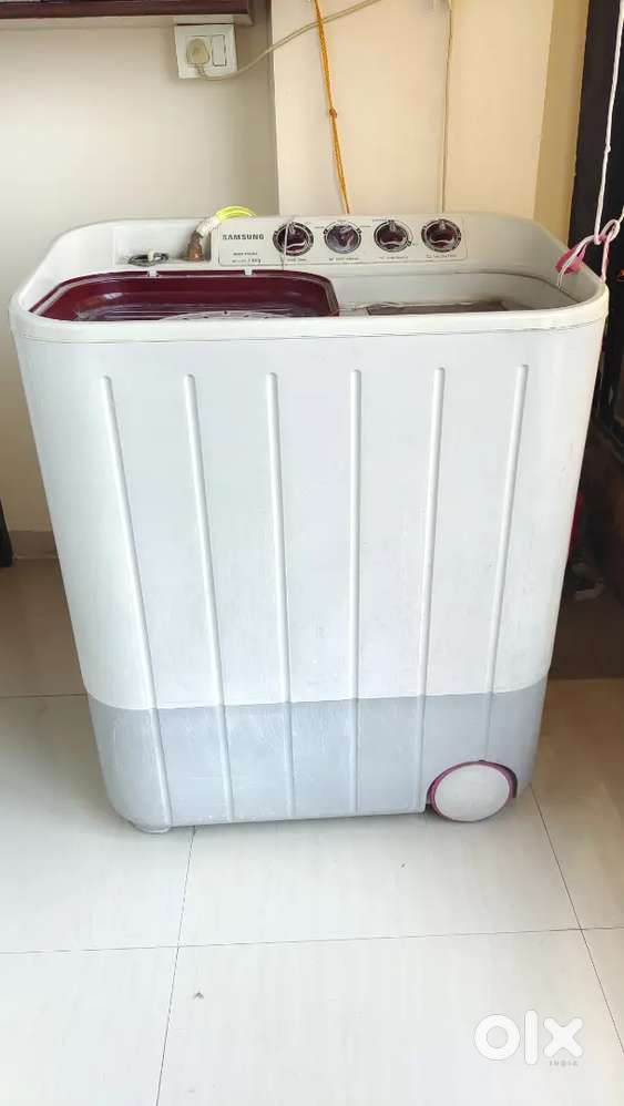 Samsung Semi-automatic Washing Machine