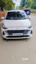 Hyundai Aura 2022 CNG & Hybrids Well Maintained