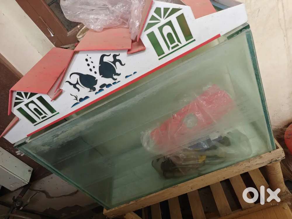 Fish tank with full set up.