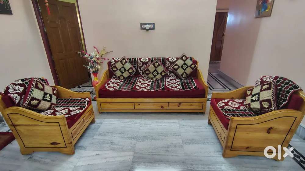 THREE SET SOFA CUM BED