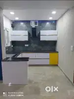 1st floor 2bhk builder floor with covered parking no lift 30ft road h