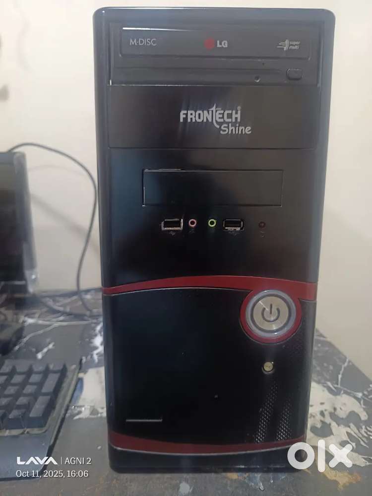 Pc available in good condition 1999