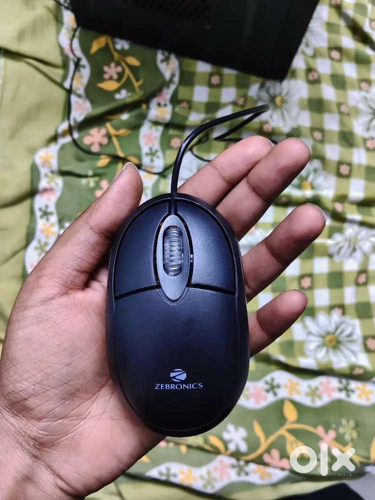 AMD DESKTOP COMPUTER