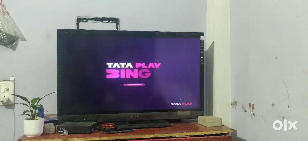 Sony Bravia 42 Inches semi-Smart LED TV