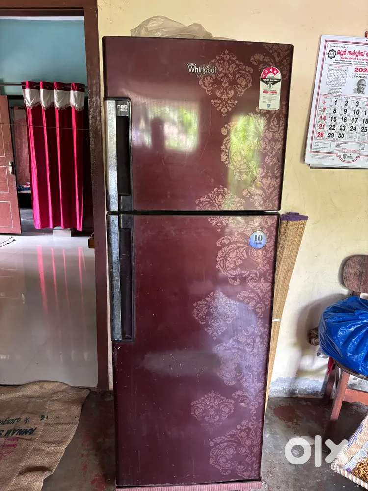 Whirpool refrigerator double door