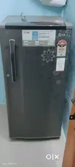 LG fridge selling
