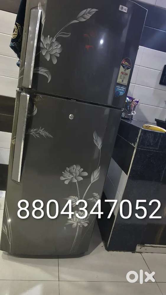 LG DOUBLE DOOR refrigerator