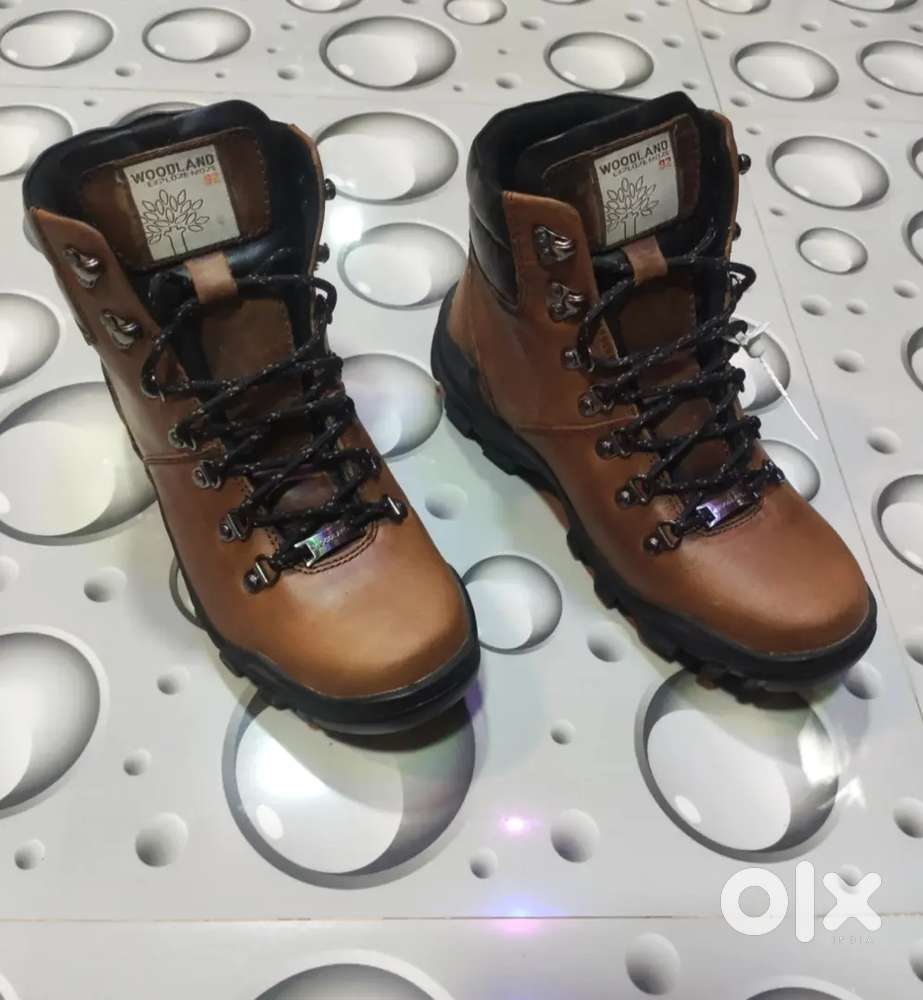 Woodland Boot Camel colour with new condition