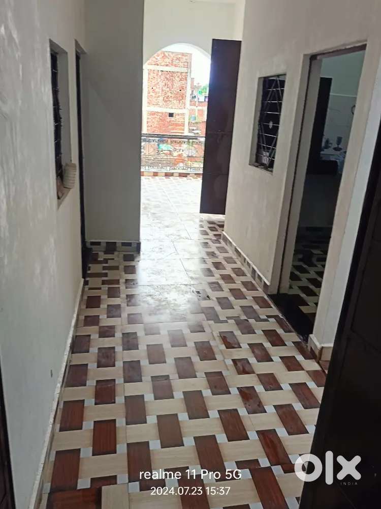 Single Room Available For Rent