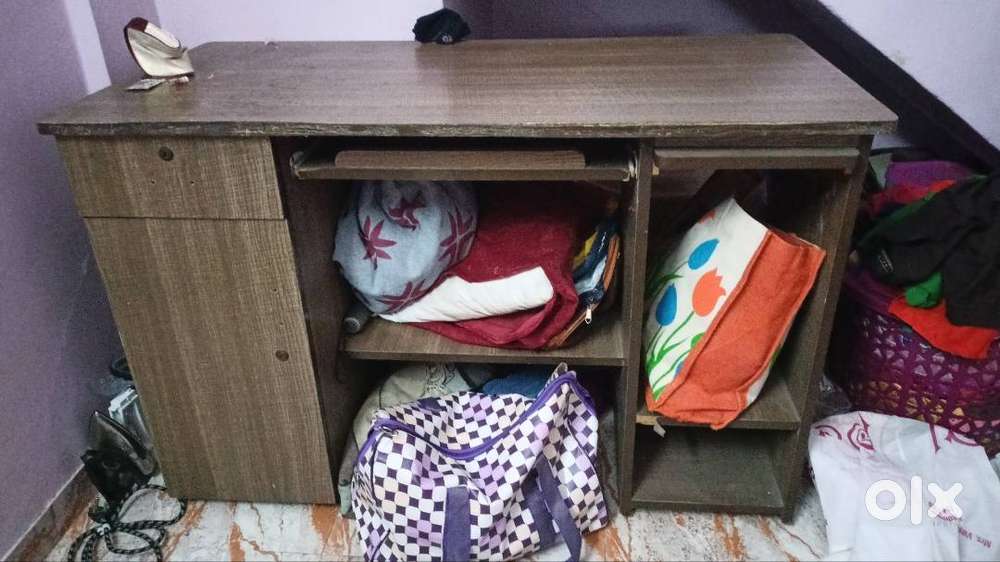 Computer cum study Table