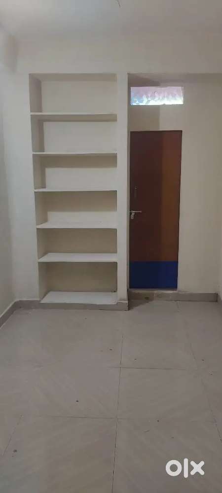 1BHK TO-LET IN MATTEWADA