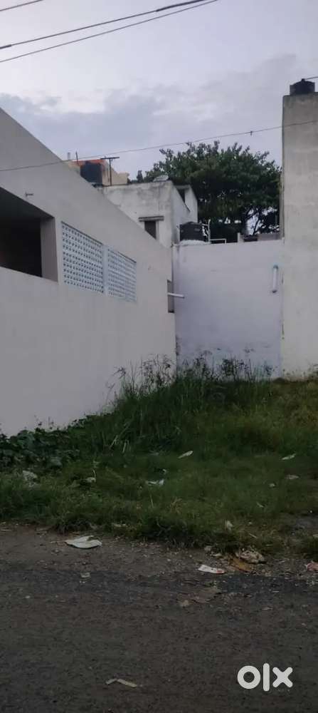 Good location bank loan available interest call me