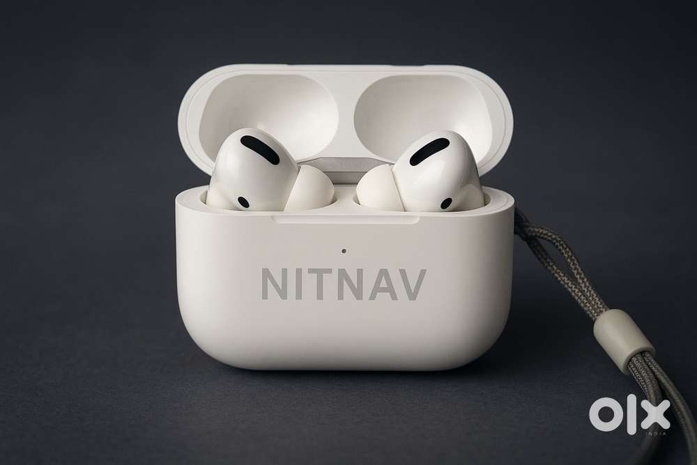Apple AirPods Pro 2nd Gen (Type-C) – Excellent Condition