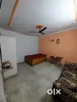 1bhk farnised flat in govindpuri