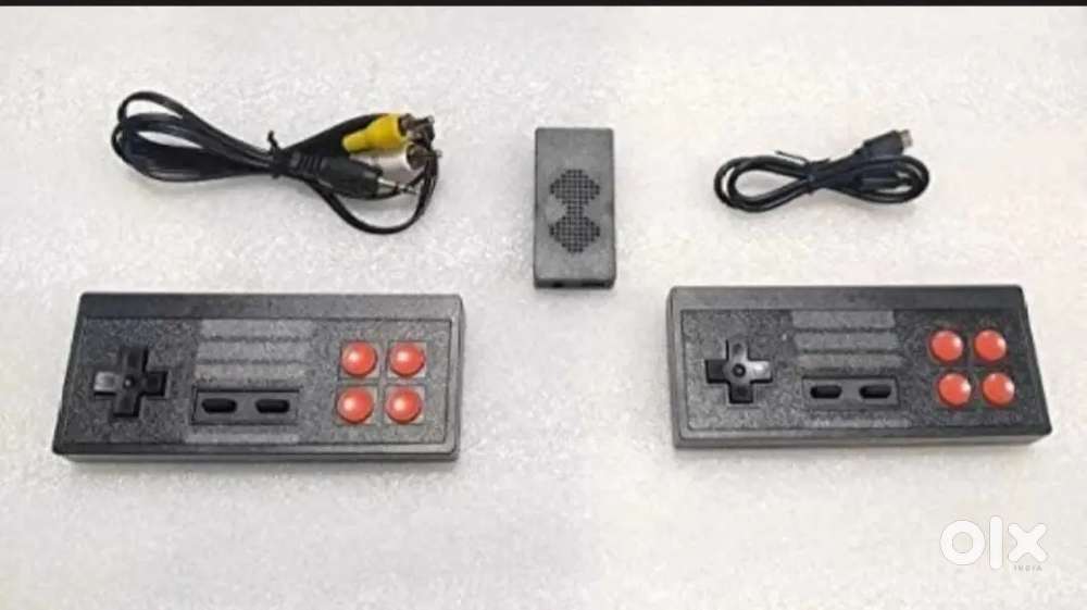 EXTREME Mini Game Box - 620 Classic 8-Bit Games - Wireless Controllers