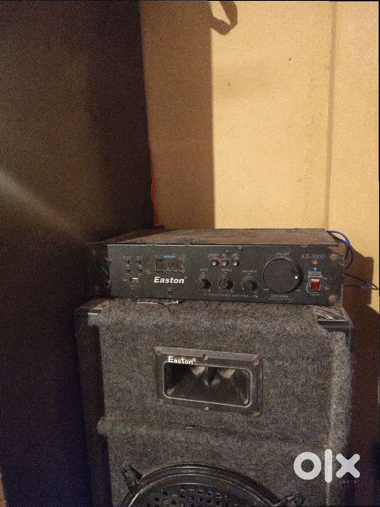 Easton Amplifier and spikar