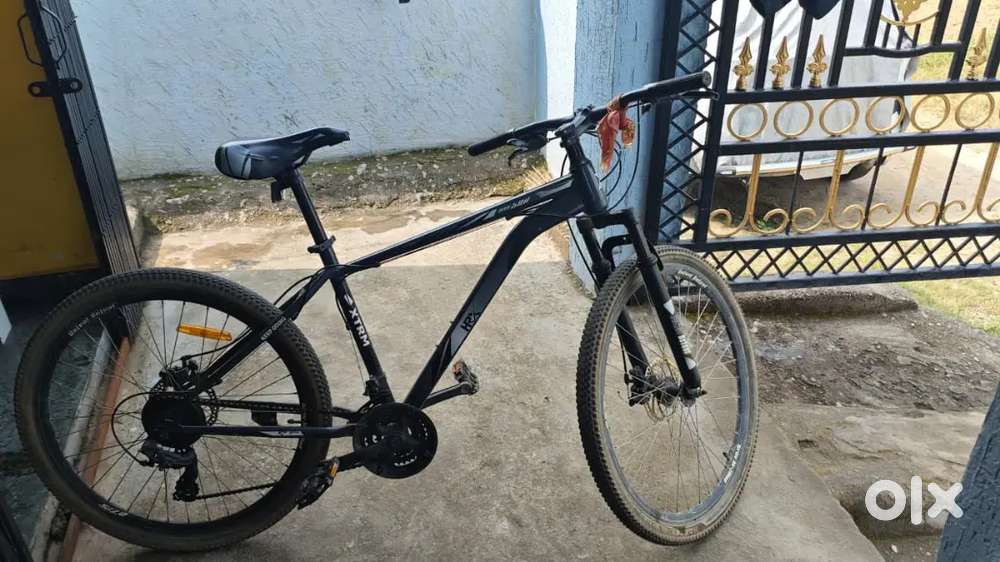 A cycle with 7 speed gear box in rear and 3 in front