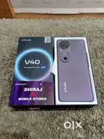 Vivo V40 5G 8 128gb 8 months used at Dhiraj mobile store