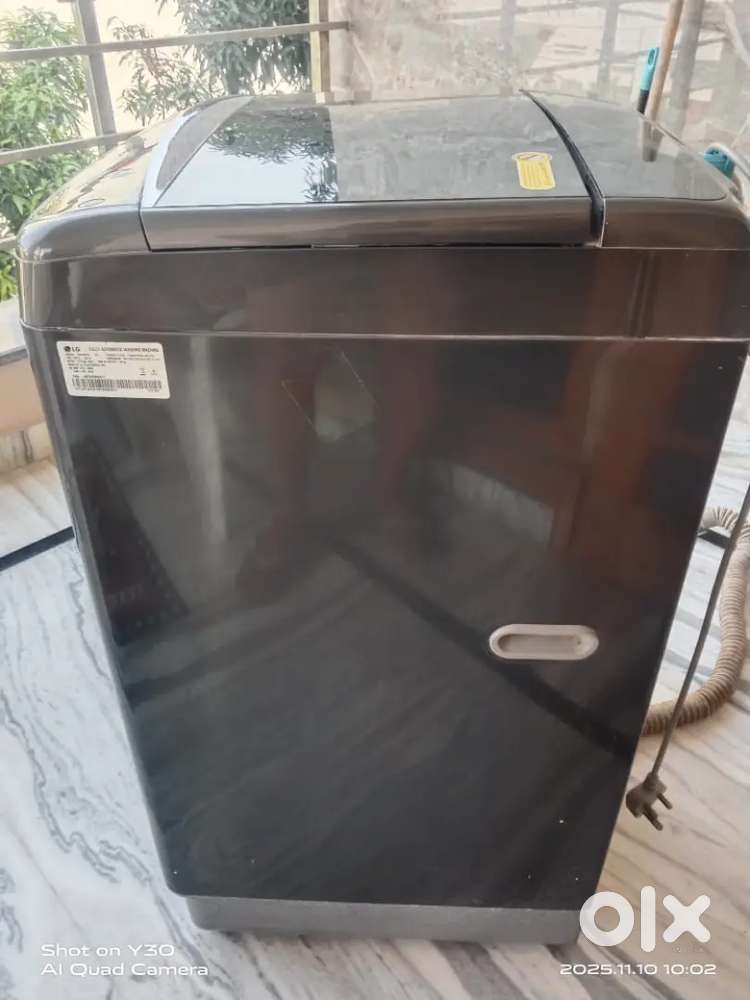 Lg top loaded automatic washing machine 12 kg