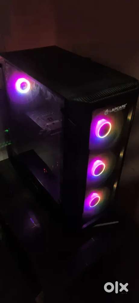 Gaming pc mint condition under warranty