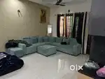 2bhk Flat one room is vacant