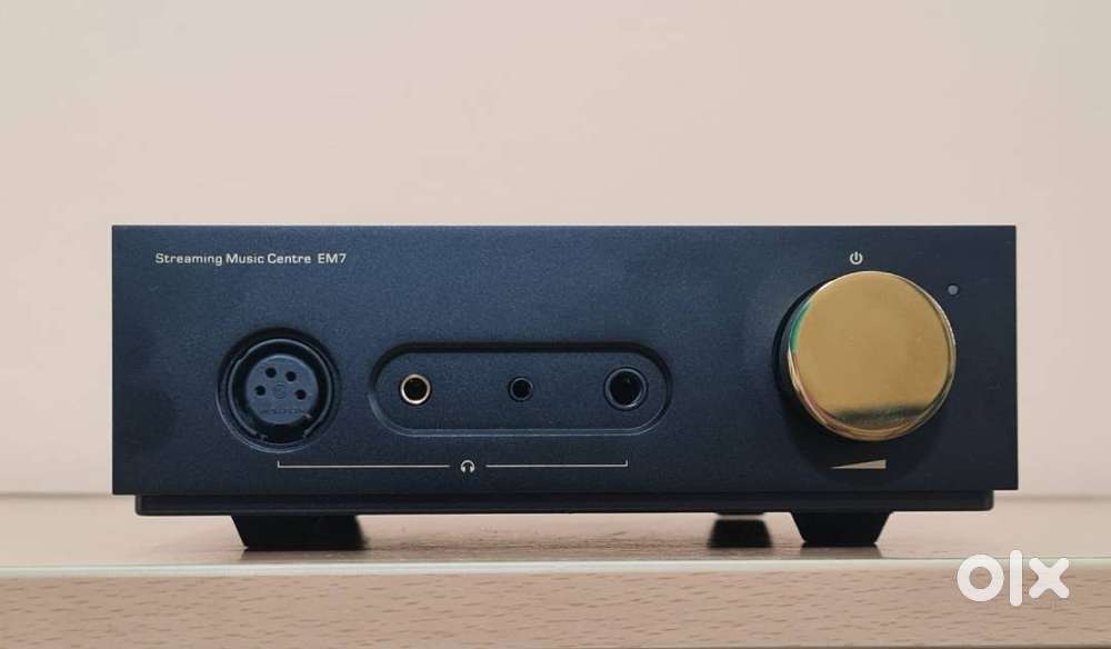 Shanling EM7 Flagship Headphone Amplifier DAC and streamer High End