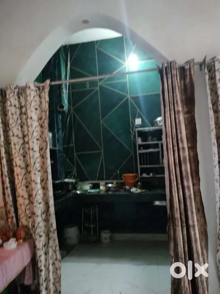 70 gaj makan defence garden colony shubharti By pass meerut