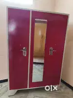 Just 21500 (berow) 3 doors amazing condition with mirror