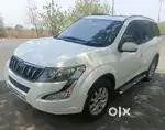 Mahindra XUV500 2015 Diesel 62000 Km Driven