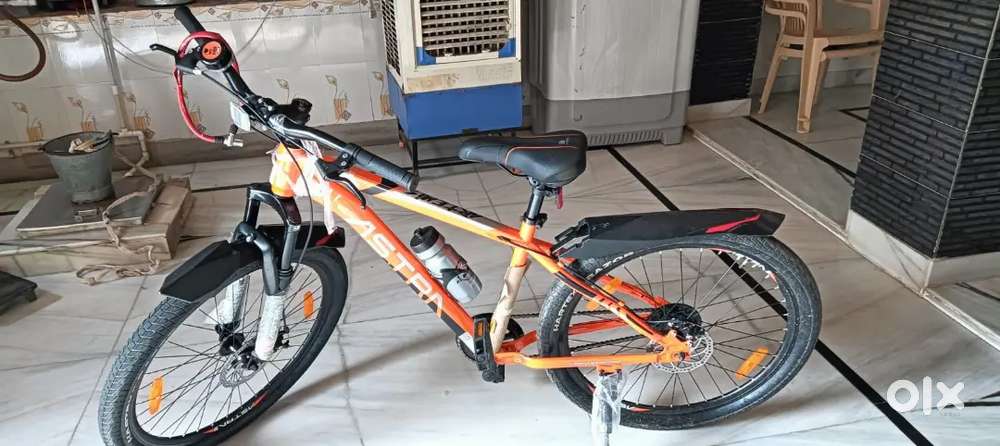 New bicycle 2 month old price 11000, brand Reliance, maid in india hai