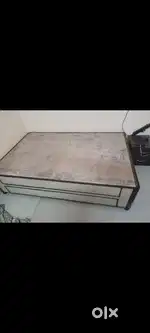 4ft by 6ft full plywood bed with mattress