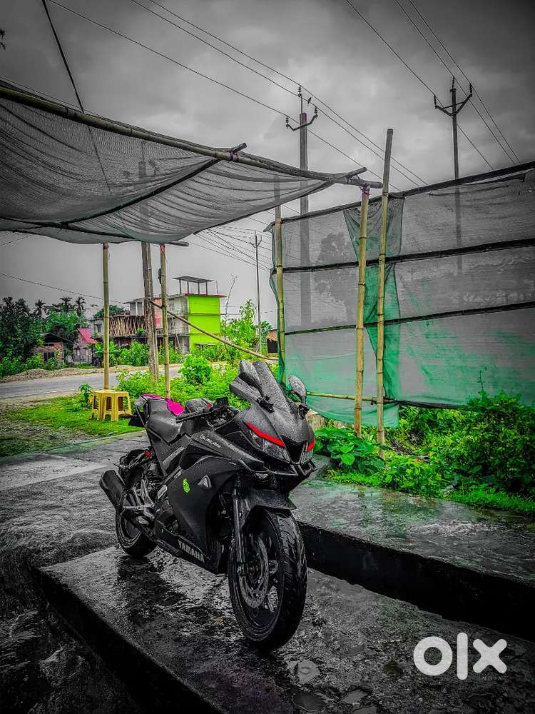 R15s  VARY  Good  CONDITION