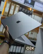 Apple MacBook Pro 16-inch 2021 M1 Max chip
