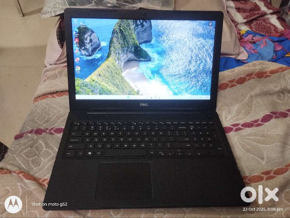 LAPTOP DELL i5 10TH GENERATION 16GB RAM 512 GB NVME