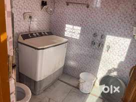 Washing machine in working condition urgent for sale