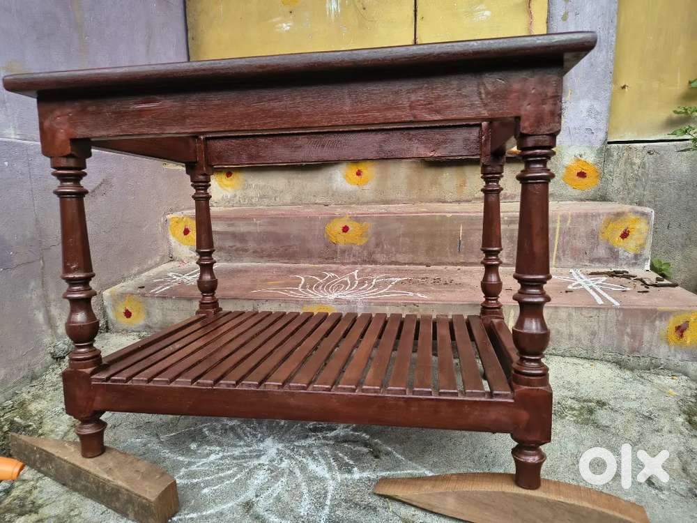Tea table. Teapa