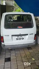 Maruthi omni, 2006 model,Lpg  white colour, 2nd owner