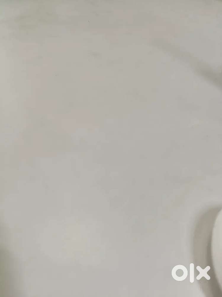 One room attach washroom+ wifi, double bed, big almirah, guizer